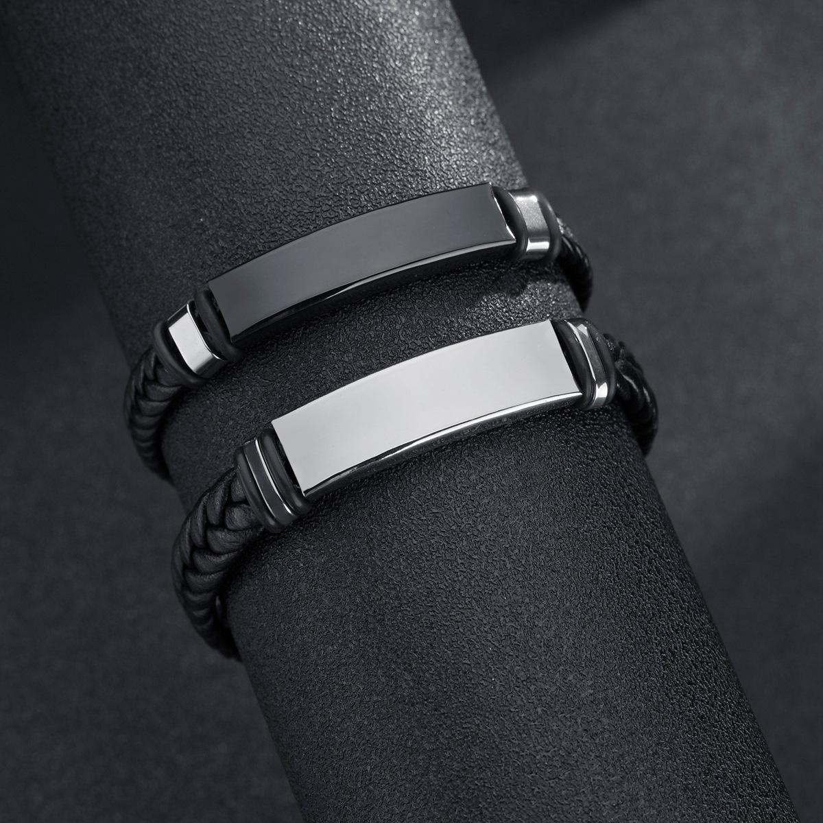 Skym – Midnight Weave Svart Silverflätat Armband